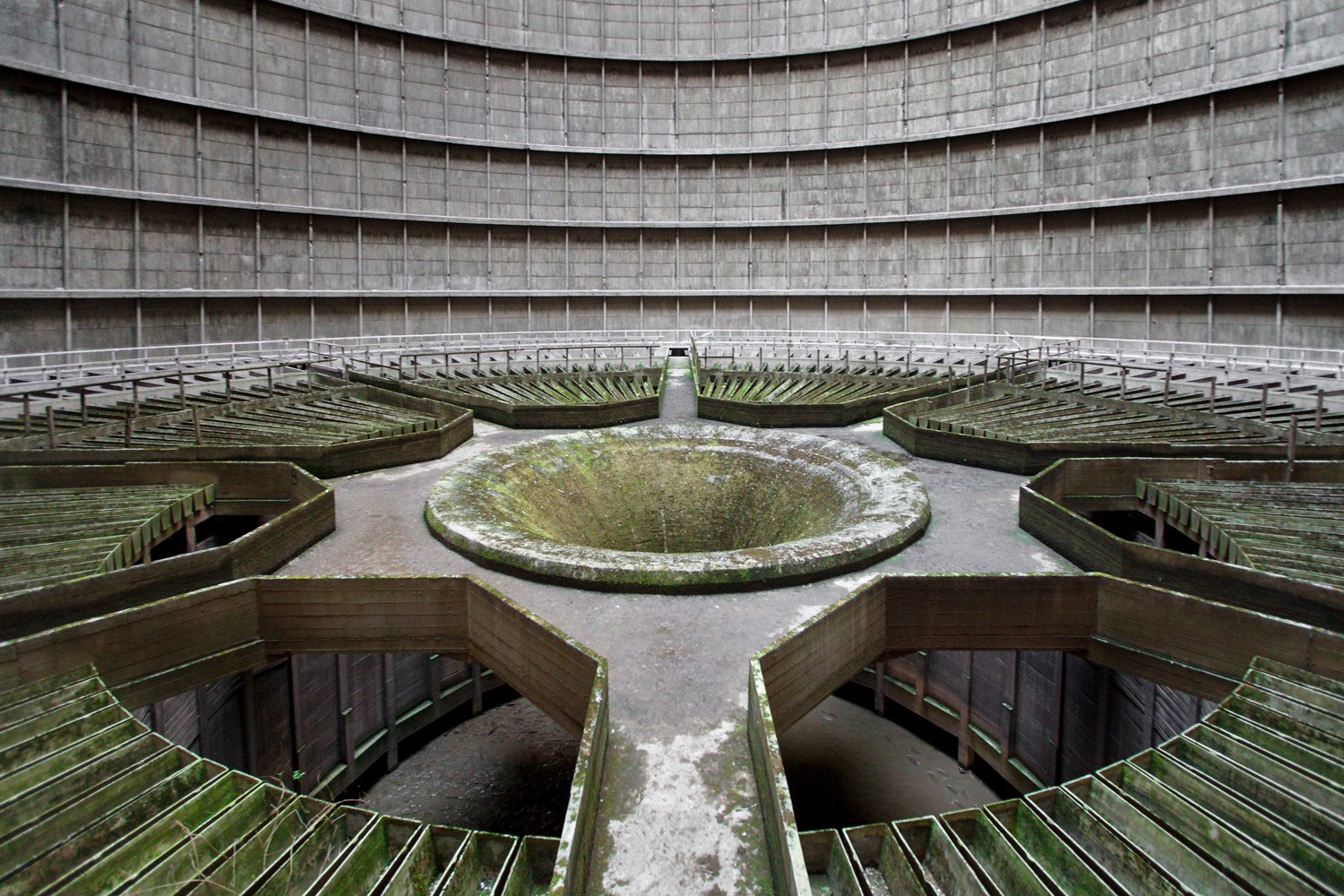 IM-Power-Station-Cooling-Tower-%E2%80%93-Charleroi-Belgium.jpeg