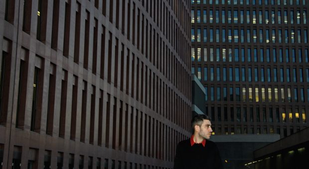 Between art and reality: Architectural