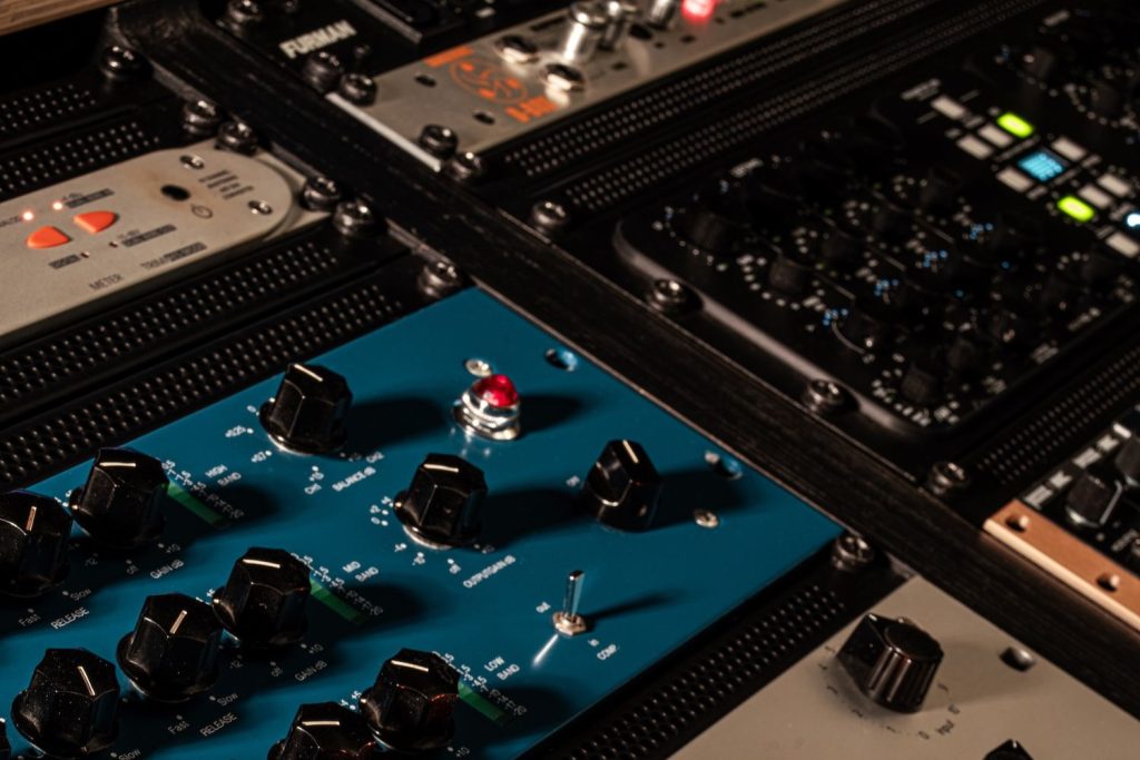 Memento Mastering